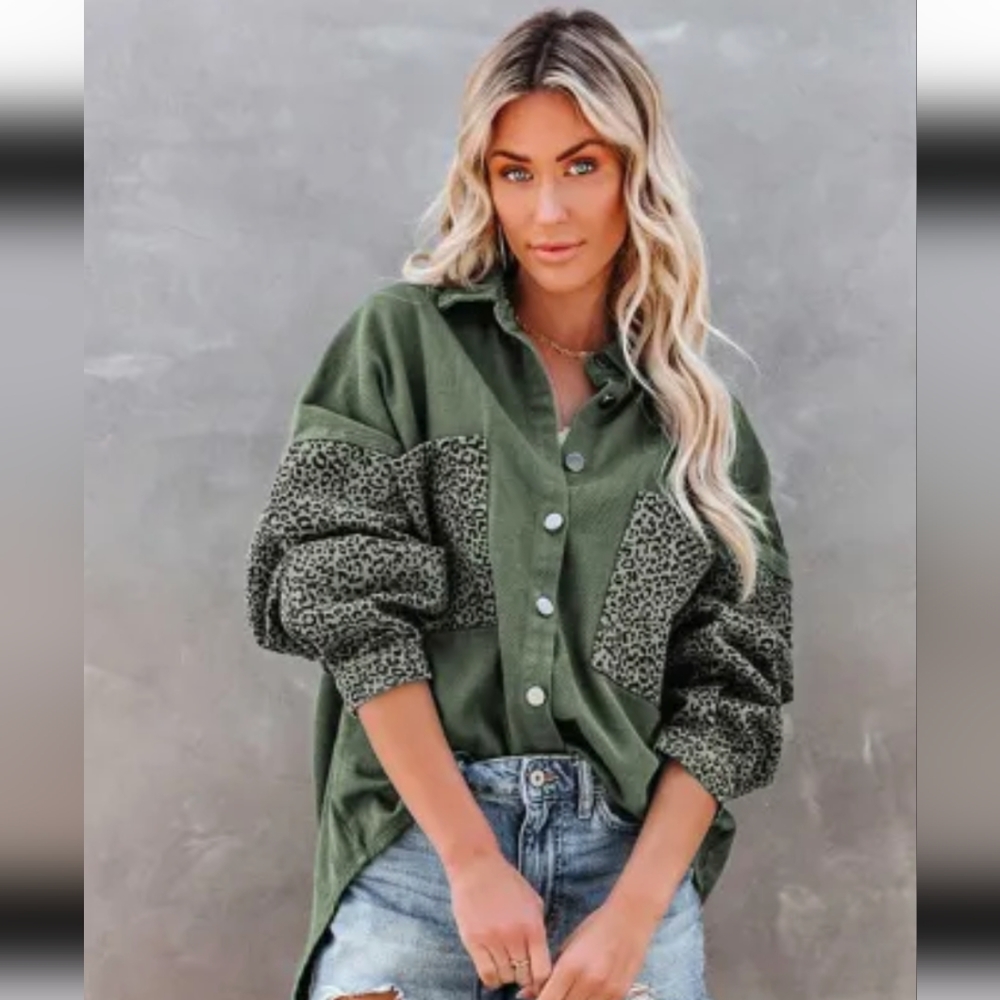 Green Contrast Leopard Denim Jacket